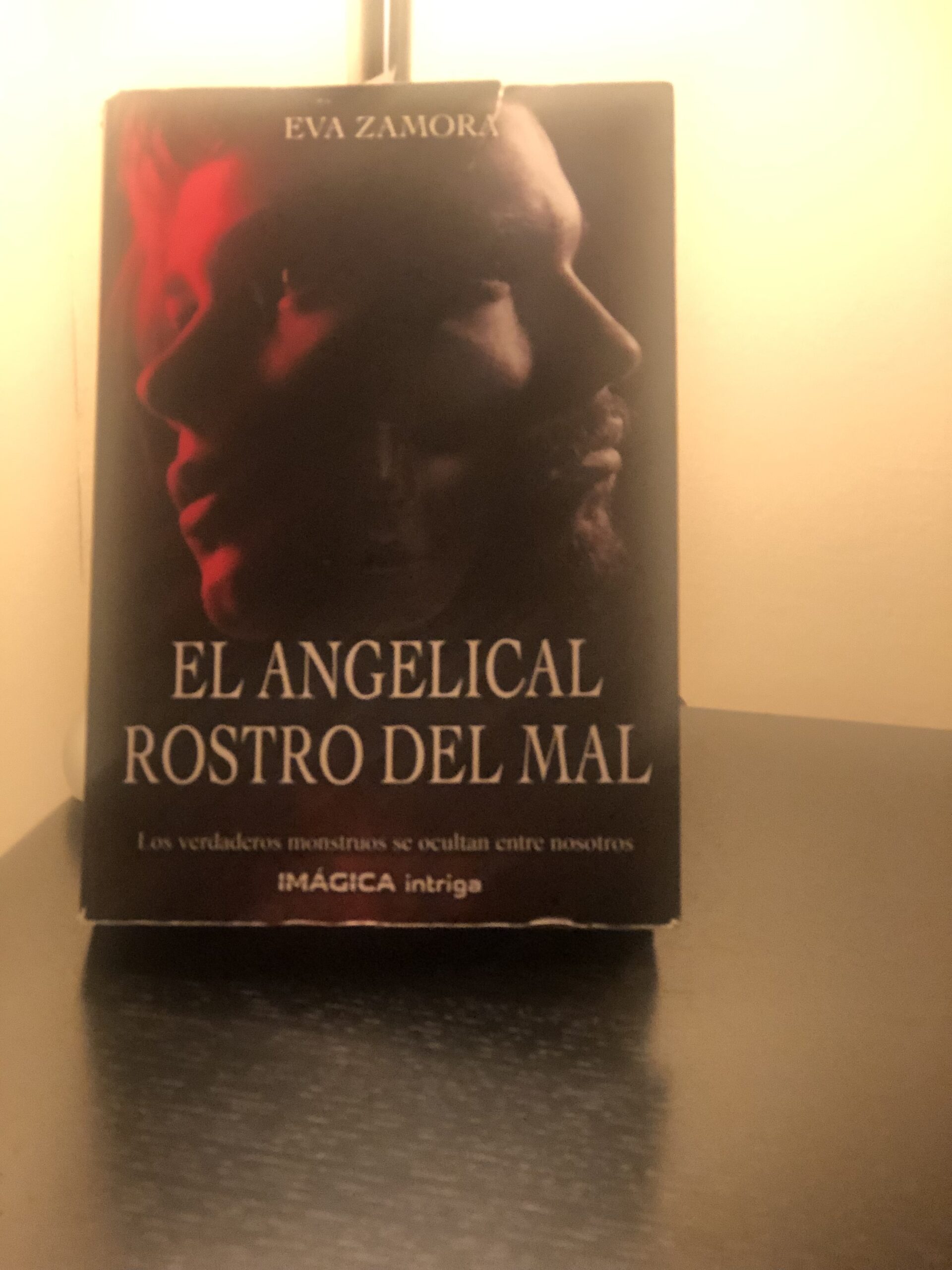 El rostro angelical del mal scaled